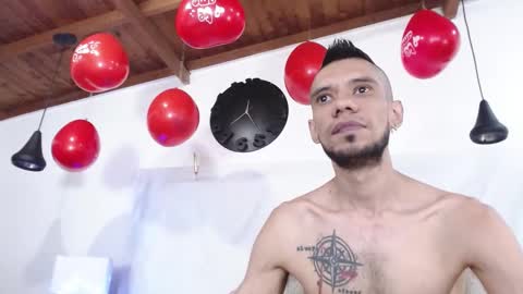 andres online show from February 2025 09:43:01 PM