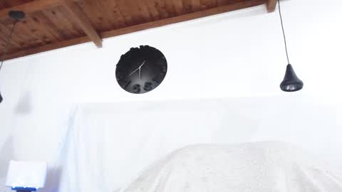 andres online show from February 2025 09:00:02 AM