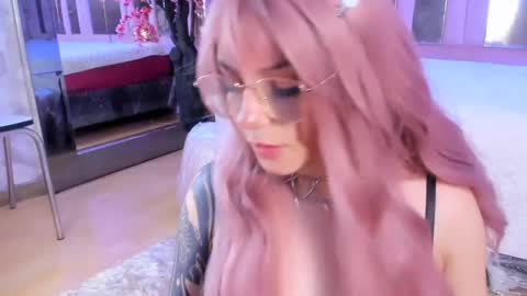 Snapshot of biizzy_noar chatting on September 2025 10:22:02 PM Biizzy online show from September 2025 10:22:02 PM