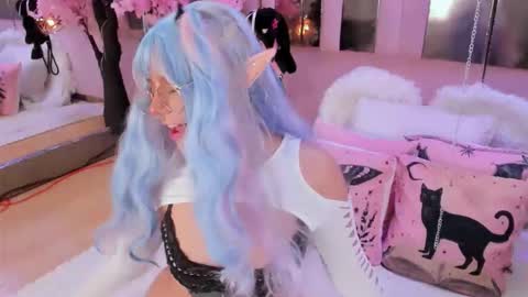 Snapshot of biizzy_noar chatting on December 2025 06:20:02 AM Biizzy online show from December 2025 06:20:02 AM