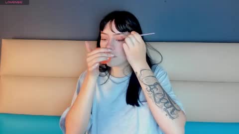 bilie__eilish online show from April 2026 12:11:02 PM