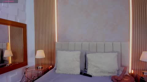 Bilie online show from December 2025 03:03:02 AM