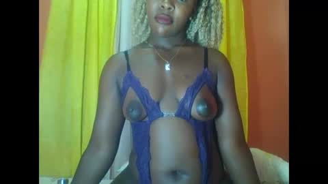 Snapshot of bilion_ass chatting on January 2025 09:15:02 PM TREZAH online show from January 2025 09:15:02 PM