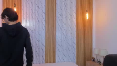 Billie online show from December 2025 03:26:02 AM