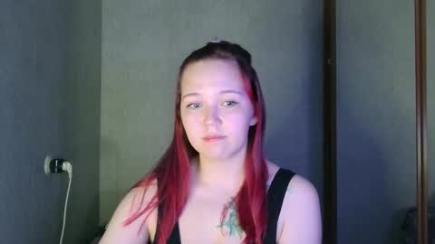 billie_kris online show from November 2025 04:01:02 PM