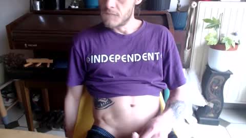 Snapshot of billy_fingercut chatting on March 2025 07:02:01 AM Billy FingerCut online show from March 2025 07:02:01 AM