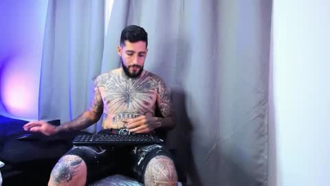 billy_sartori77 online show from February 2026 04:38:02 PM