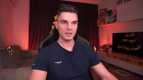 Snapshot of billypassion chatting on December 2024 01:42:02 PM BillyPassion online show from December 2024 01:42:02 PM