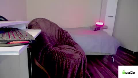 Snapshot of bimbo_sasha chatting on June 2026 11:12:02 AM sashkaaaa 77 online show from June 2026 11:12:02 AM