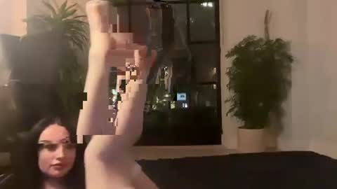 bimbodoll18 online show from September 2025 10:37:01 PM