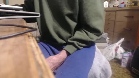 Snapshot of bimbttm chatting on January 2025 01:17:01 AM Bimbttm online show from January 2025 01:17:01 AM