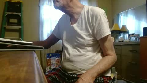 Snapshot of bimbttm chatting on January 2026 01:26:01 PM Bimbttm online show from January 2026 01:26:01 PM