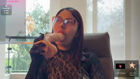 MIA  NINA online show from March 2026 09:16:02 PM