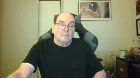 Snapshot of bink195234 chatting on January 2025 09:47:02 PM Bink195234 online show from January 2025 09:47:02 PM