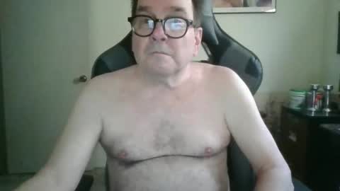 Snapshot of bink195234 chatting on January 2026 03:06:01 PM Bink195234 online show from January 2026 03:06:01 PM