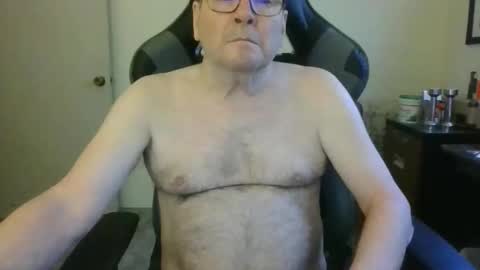 Bink195234 online show from April 2026 02:11:01 PM