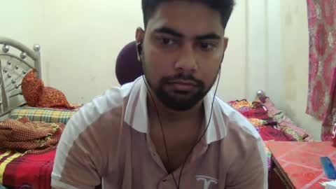 Snapshot of birbikrom104 chatting on June 2026 04:08:01 AM birbikrom104 online show from June 2026 04:08:01 AM