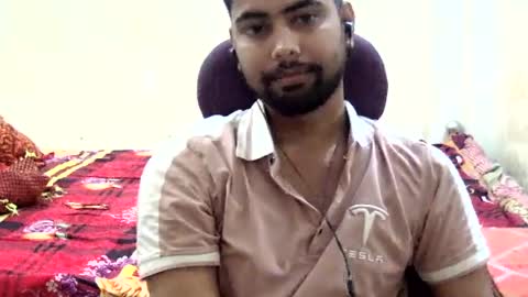 Snapshot of birbikrom104 chatting on June 2026 04:35:02 AM birbikrom104 online show from June 2026 04:35:02 AM
