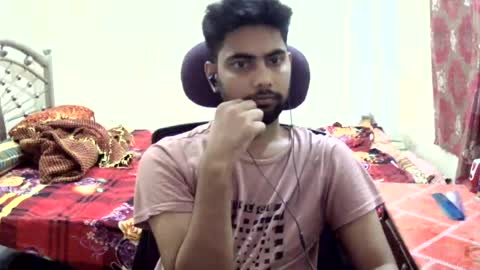 Snapshot of birbikrom104 chatting on July 2026 04:57:01 PM birbikrom104 online show from July 2026 04:57:01 PM