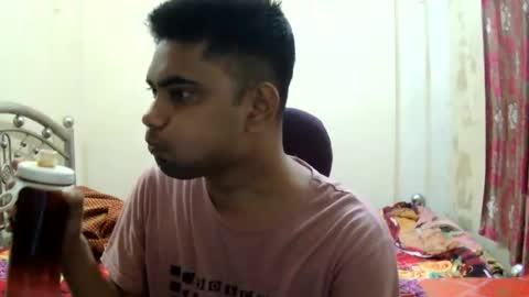 Snapshot of birbikrom104 chatting on July 2026 04:37:02 AM birbikrom104 online show from July 2026 04:37:02 AM