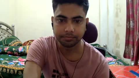 Snapshot of birbikrom104 chatting on July 2026 07:56:01 AM birbikrom104 online show from July 2026 07:56:01 AM