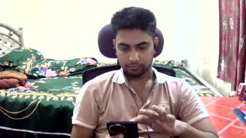 Snapshot of birbikrom104 chatting on July 2026 06:32:02 PM birbikrom104 online show from July 2026 06:32:02 PM