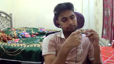 Snapshot of birbikrom104 chatting on July 2026 06:43:02 PM birbikrom104 online show from July 2026 06:43:02 PM