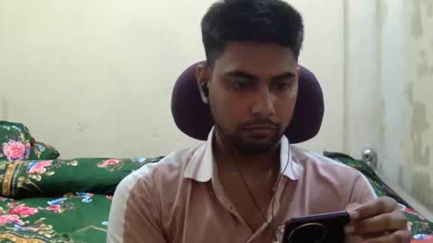Snapshot of birbikrom104 chatting on July 2026 10:21:02 AM birbikrom104 online show from July 2026 10:21:02 AM