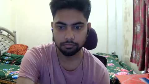 Snapshot of birbikrom104 chatting on July 2026 06:22:02 AM birbikrom104 online show from July 2026 06:22:02 AM