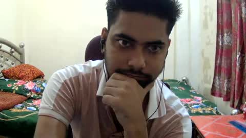 Snapshot of birbikrom104 chatting on July 2026 05:59:01 AM birbikrom104 online show from July 2026 05:59:01 AM