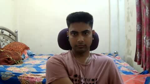 Snapshot of birbikrom104 chatting on July 2026 06:34:02 AM birbikrom104 online show from July 2026 06:34:02 AM
