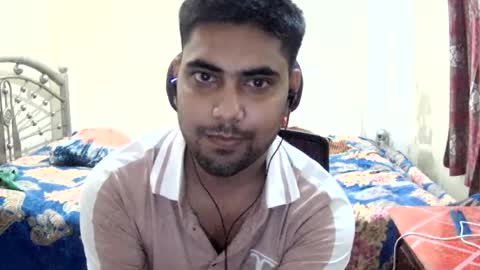 Snapshot of birbikrom104 chatting on August 2026 05:15:01 PM birbikrom104 online show from August 2026 05:15:01 PM