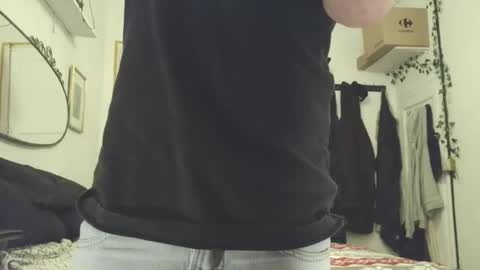 bird_0f_hermes online show from January 2026 11:47:01 AM