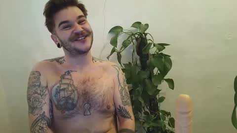 bird_0f_hermes online show from February 2026 01:25:01 PM