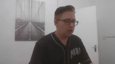 Snapshot of bisexualboy05 chatting on November 2025 03:25:01 PM Bisexual boy online show from November 2025 03:25:01 PM