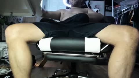 bisexualjay online show from May 2026 01:41:01 PM