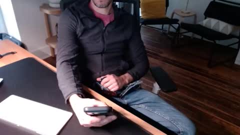 bisexy_man online show from November 2025 03:05:02 PM