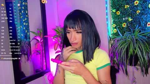 Snapshot of bitch_capelli chatting on September 2025 06:36:01 AM .. .. online show from September 2025 06:36:01 AM