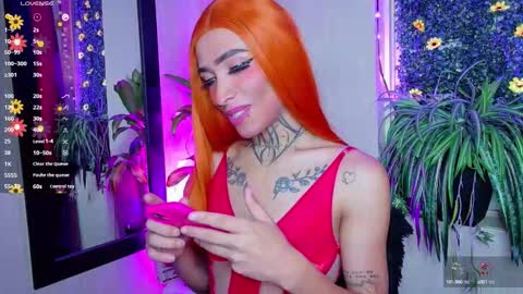 Snapshot of bitch_capelli chatting on September 2025 04:11:01 PM .. .. online show from September 2025 04:11:01 PM