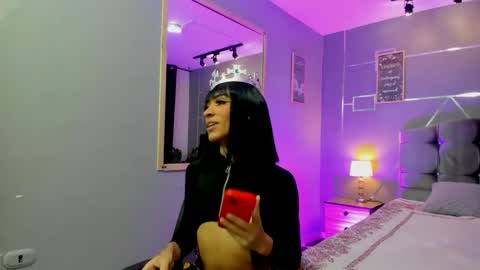 Snapshot of bitch_capelli chatting on October 2025 04:09:02 AM .. .. online show from October 2025 04:09:02 AM