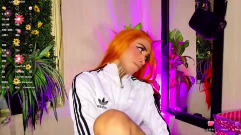 Snapshot of bitch_capelli chatting on October 2025 05:15:02 AM .. .. online show from October 2025 05:15:02 AM