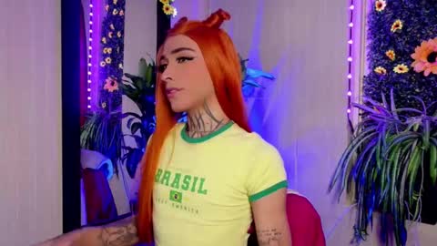 Snapshot of bitch_capelli chatting on November 2025 03:07:01 AM .. .. online show from November 2025 03:07:01 AM