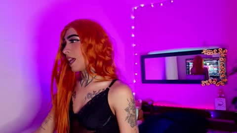 Snapshot of bitch_capelli chatting on November 2025 02:34:02 AM .. .. online show from November 2025 02:34:02 AM