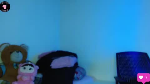 Instagram zpchherry online show from January 2026 06:35:02 PM