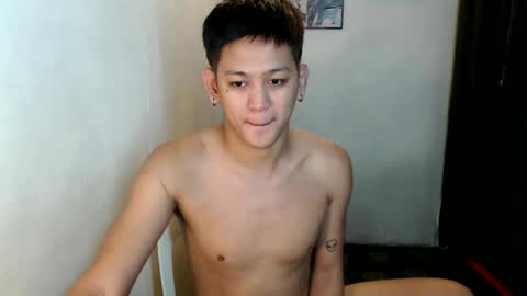 Snapshot of bj_alex31 chatting on January 2025 06:43:01 PM alex online show from January 2025 06:43:01 PM
