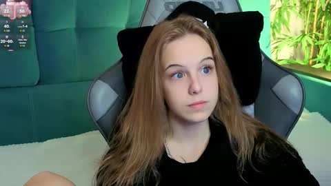 Julia online show from September 2025 09:11:02 AM