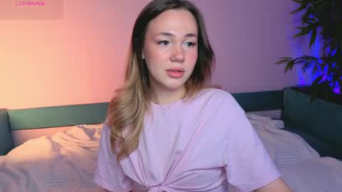 Julia online show from June 2026 08:19:02 PM