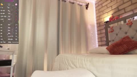 Snapshot of bl_cos chatting on November 2025 05:28:02 AM Biel online show from November 2025 05:28:02 AM