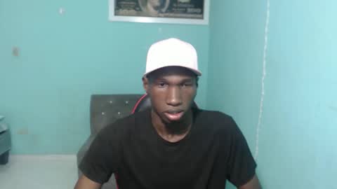 Snapshot of black30cmdick chatting on February 2026 06:01:01 AM maquina online show from February 2026 06:01:01 AM