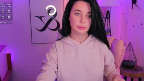 Snapshot of black___barbie chatting on November 2025 10:54:01 PM Black Barbie online show from November 2025 10:54:01 PM